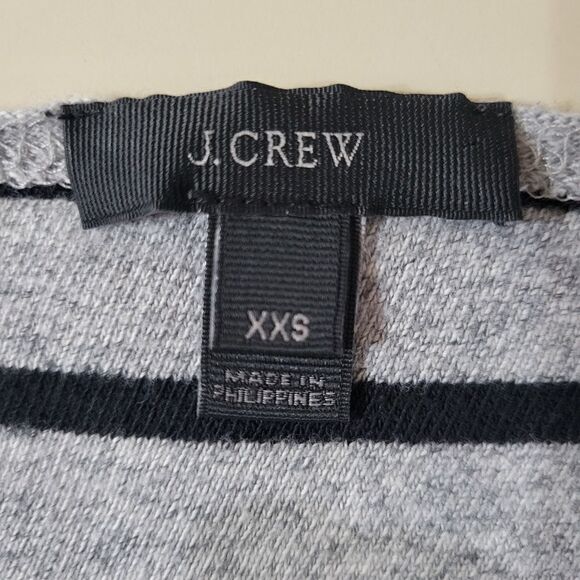 J.Crew Women's Roundneck Black Gray Stripe Long Sleeve Pullover Top - Picture 2 of 15